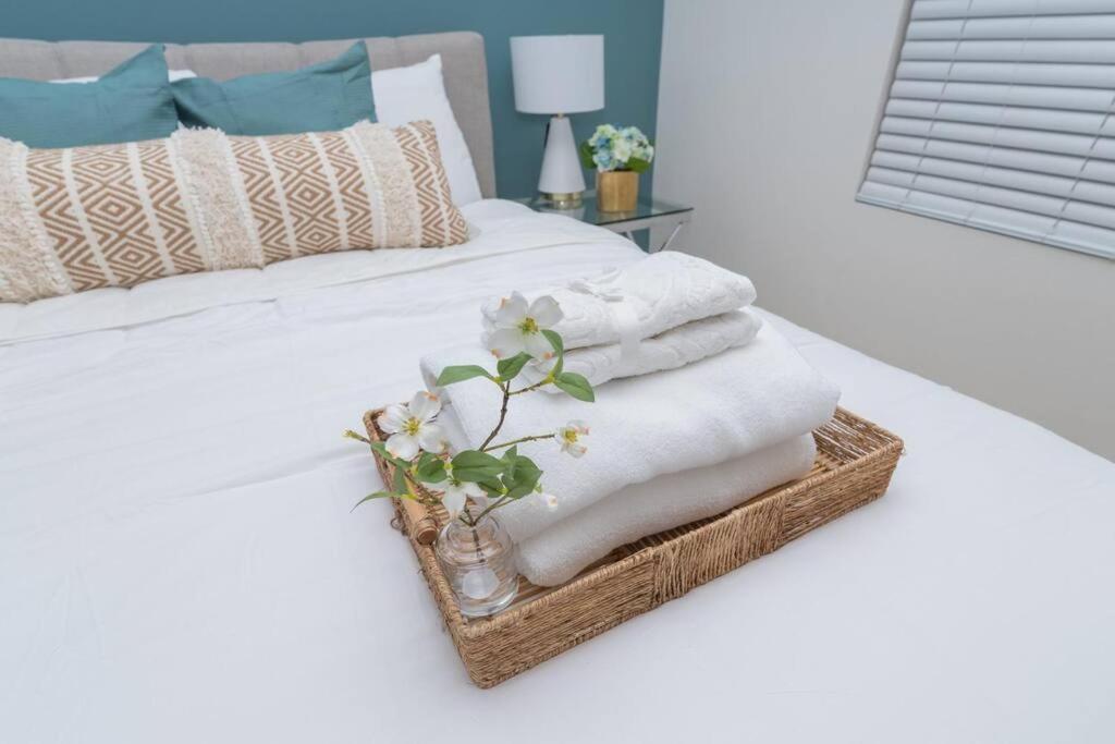 אנהיים Amazing 2 Bedroom 7 Min From Disneyland W Free Parking מראה חיצוני תמונה